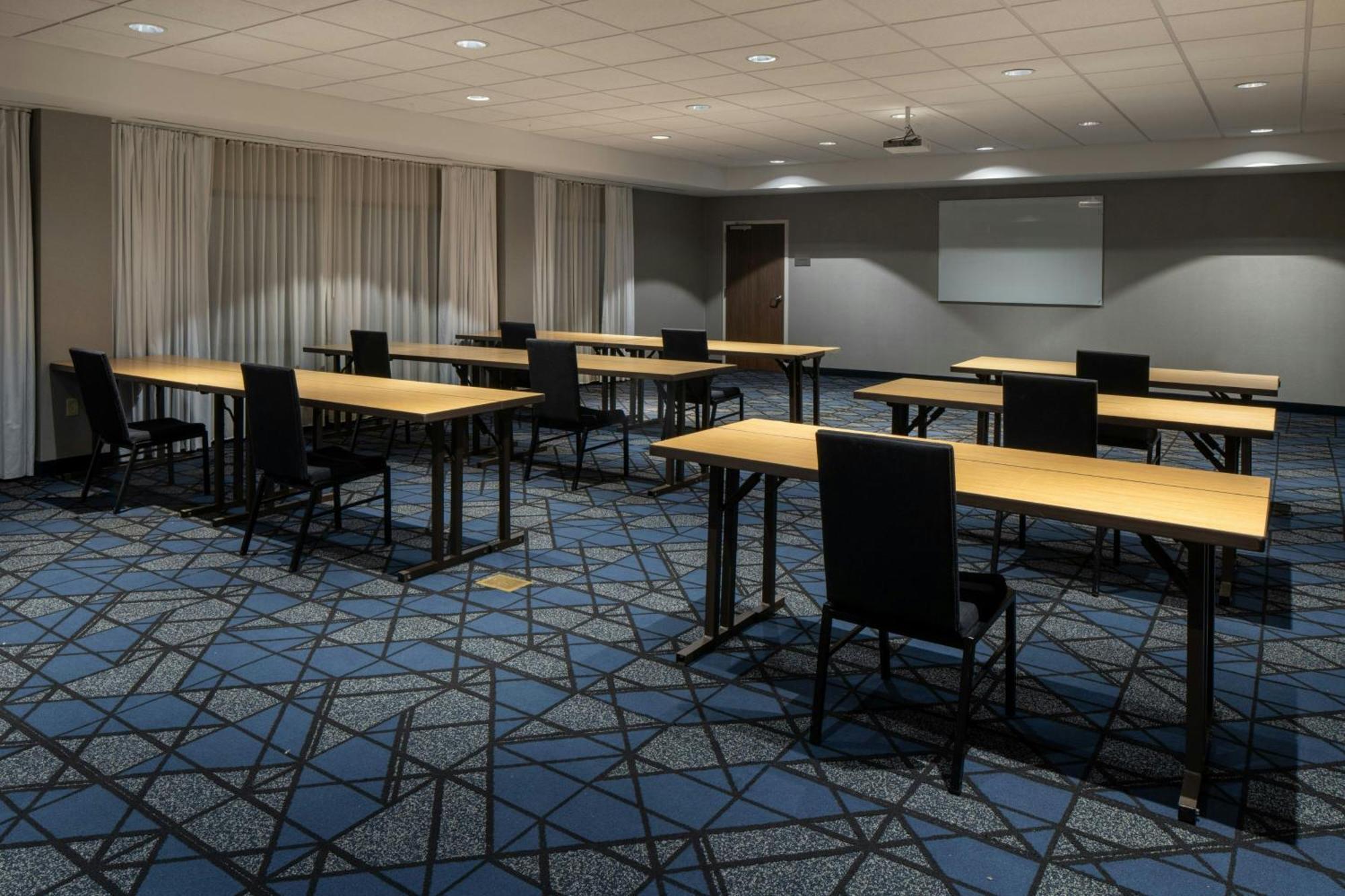 Courtyard By Marriott Jackson Airport/Pearl Ξενοδοχείο Εξωτερικό φωτογραφία